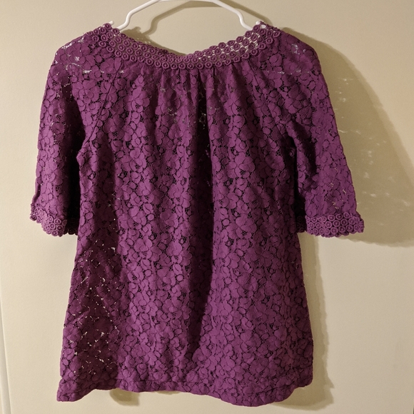 Nicole Miller size Small lace top - Picture 2 of 5